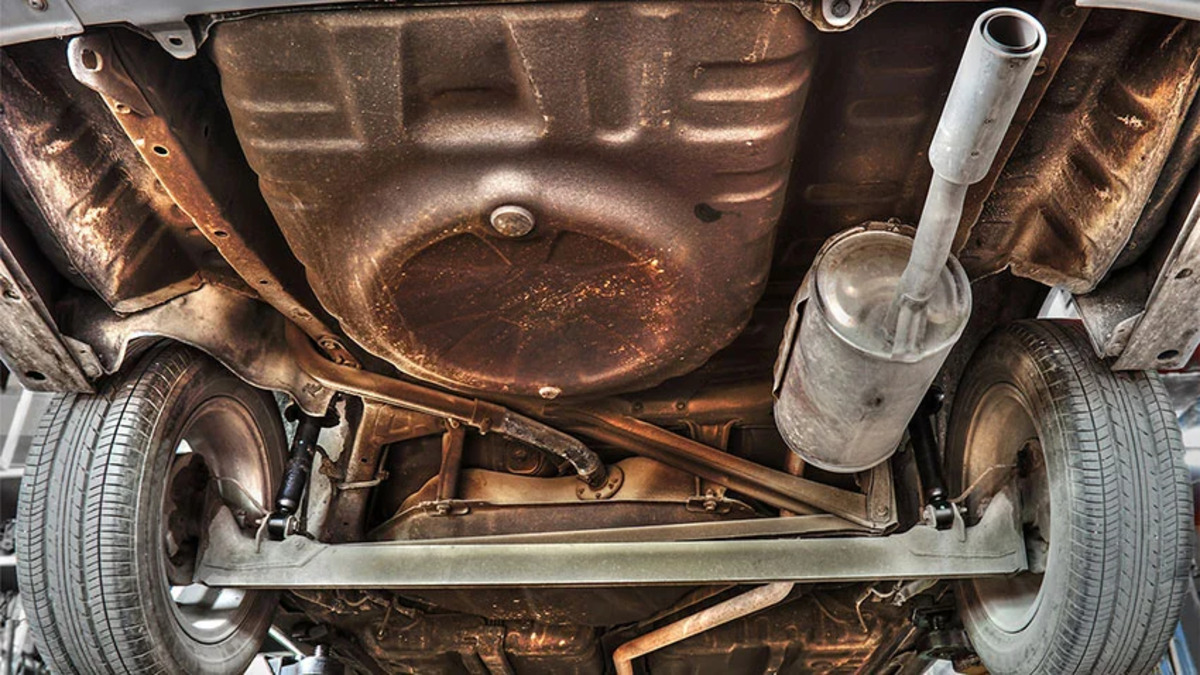 mang xe toi gara de kiem tra cheo Mang xe tới gara để kiểm tra chéo