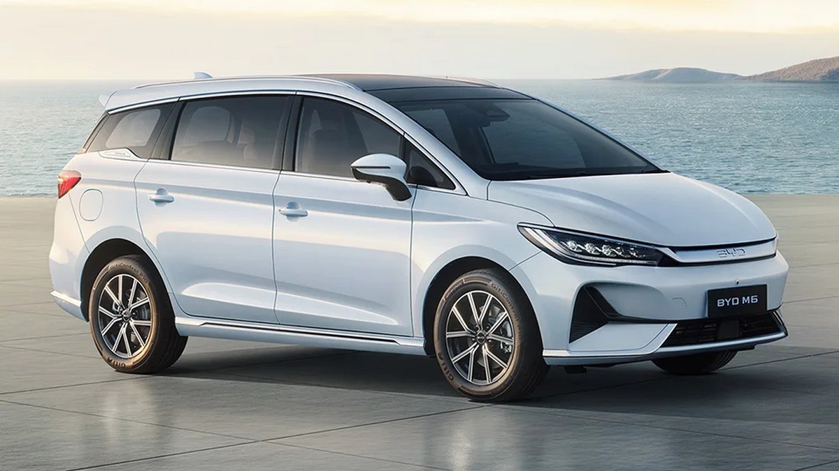 byd m6 giu form dang mpv truyen thong theo ngon ngu thiet ke dragon face BYD M6 giữ form dáng MPV truyền thống theo ngôn ngữ thiết kế “Dragon Face”